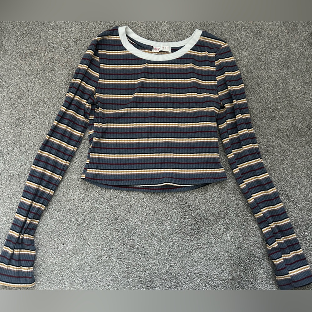 Crop top shirt